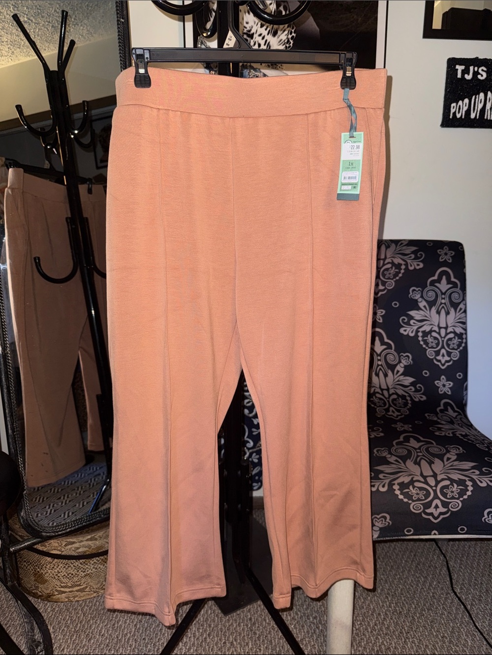 Terra & Sky Kick Flare Pull-On Flare Pants